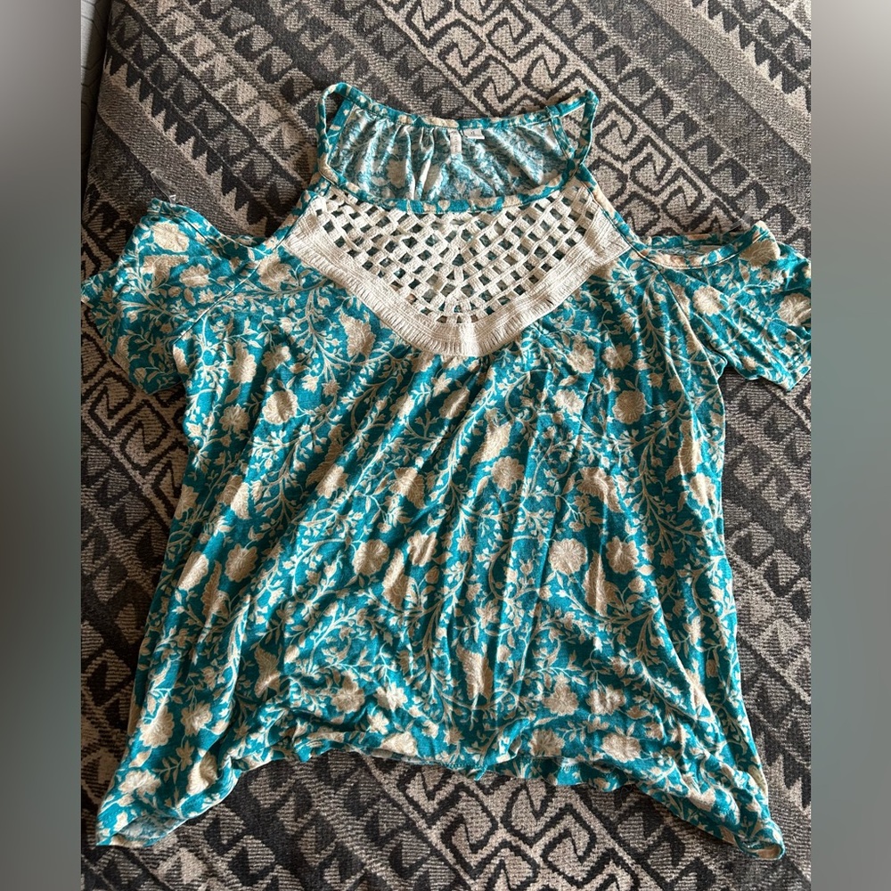 Cato Blue Asymmetrical Flutter Sleeve Top